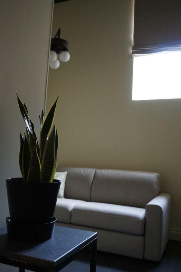 Avolio Tailored Rooms Syracuse ภายนอก รูปภาพ